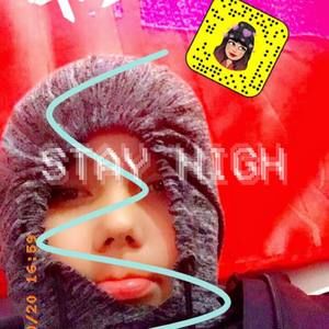 Meet your Posher, Deanna